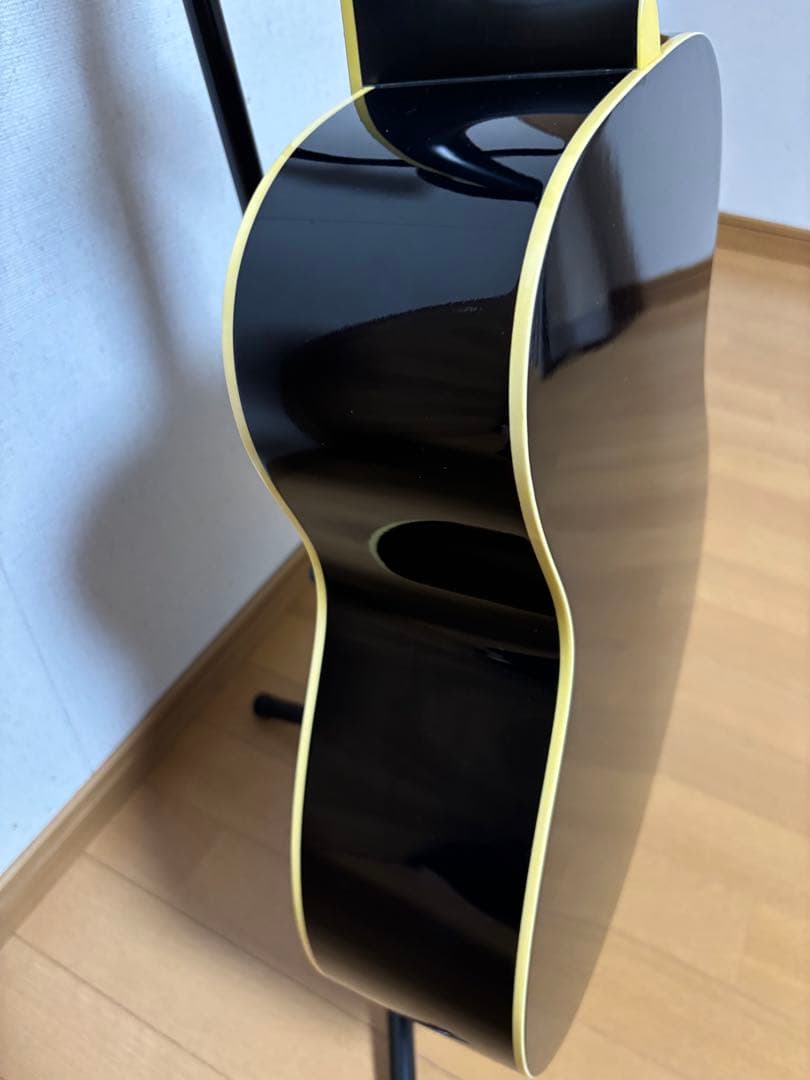 Yamaha Acoustic Guitars Fs720S