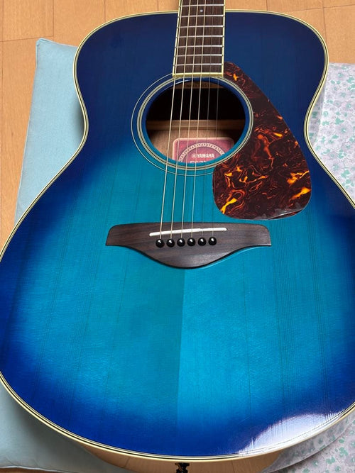 Yamaha Acoustic Guitars Fs720S