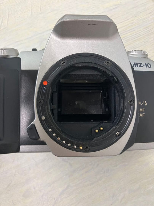 Pentax Slr Camera (Film) Minolta