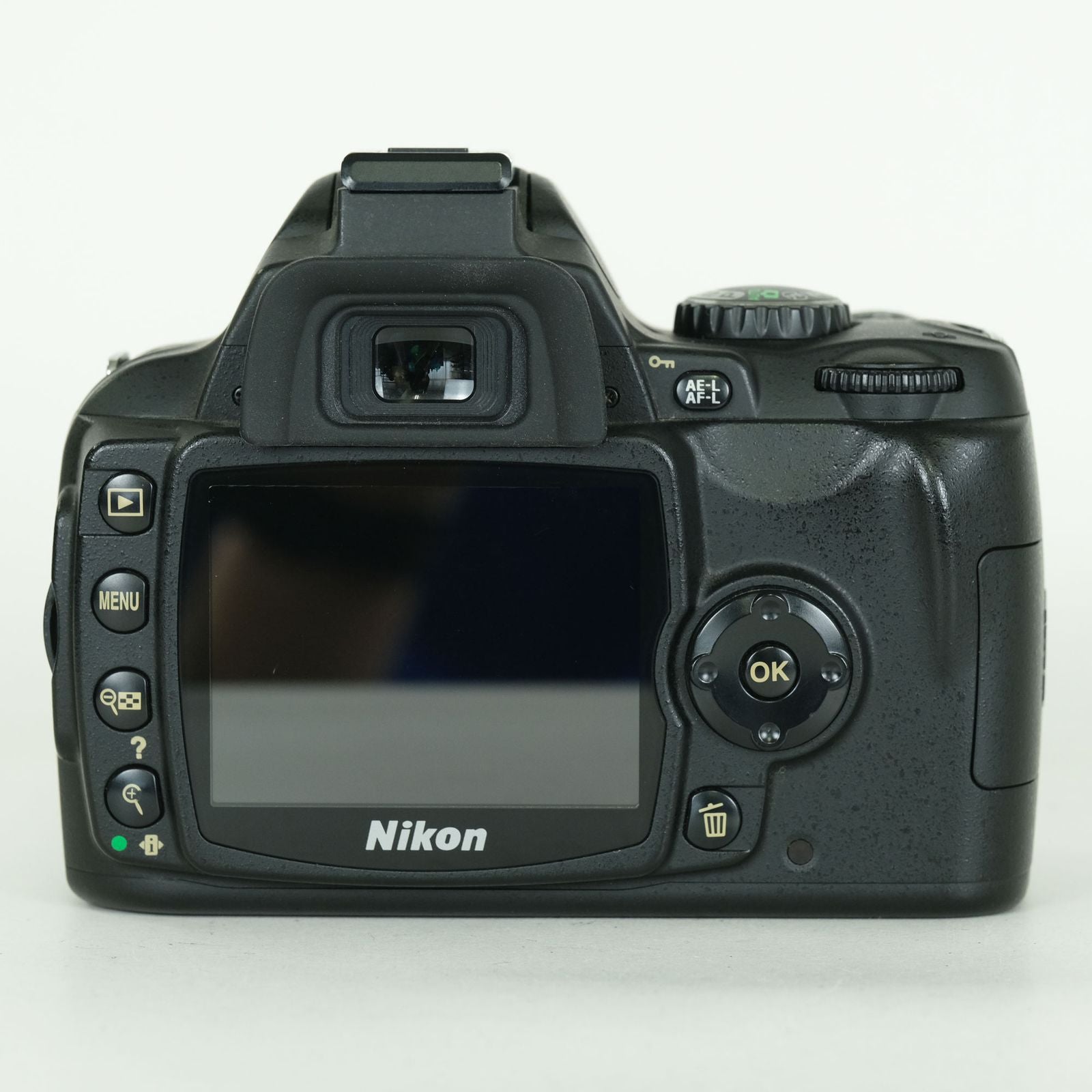Nikon Digital Slr 16,550 D40 F