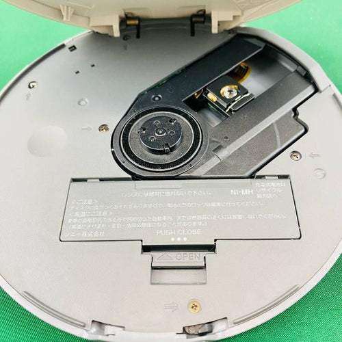 Portable Cd Player K701 Sony Atrac Walkman Cdplayer D-Ne730 L Ac