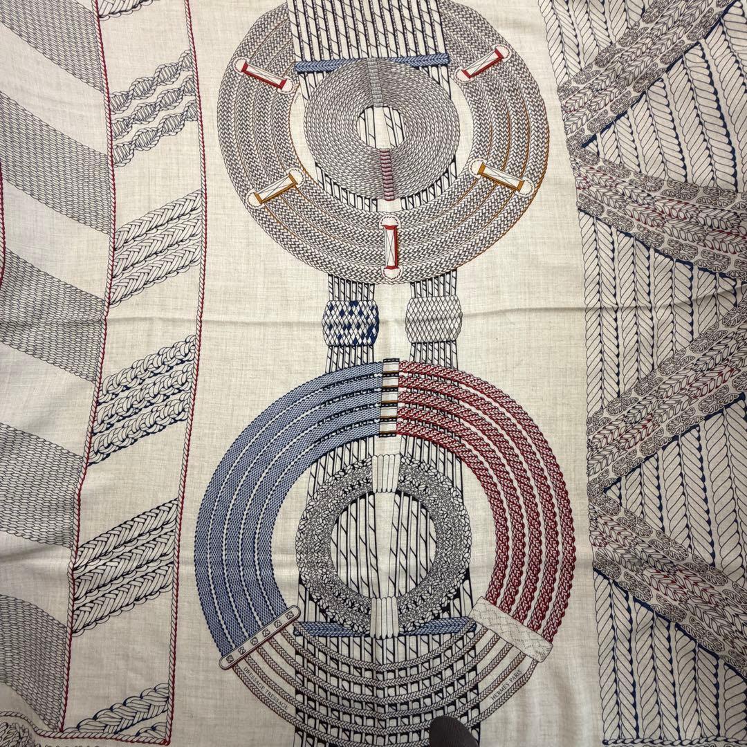 Hermes Stoles Shawls