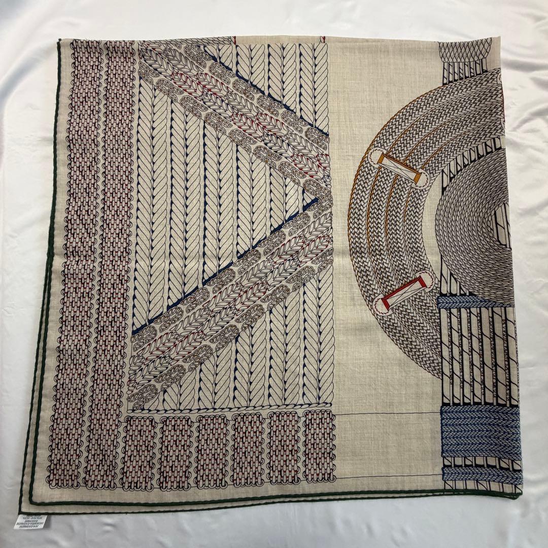 Hermes Stoles Shawls