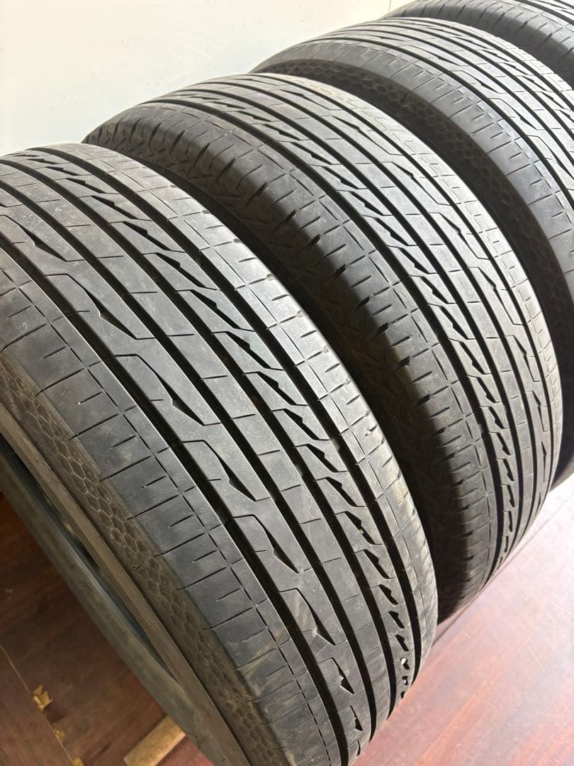 Bridgestone 17 Inches 225/65/17 Lx100
