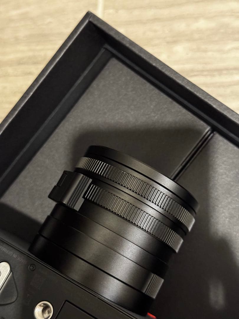 Leica Mirrorless Interchangeable Lens Cameras Q3 43