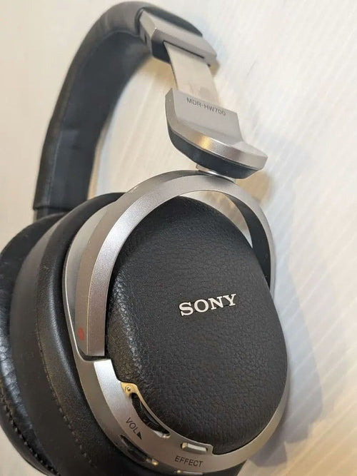 Sony Wireless Headphones Mdr-Hw700Ds