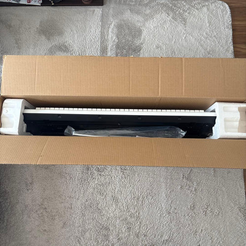 Keyboards Digital Pianos Yamaha Piaggero Np-12Wh