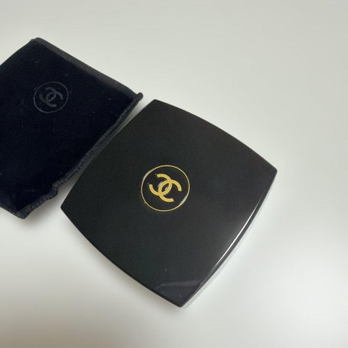 Chanel Eyeshadow Palettes 318