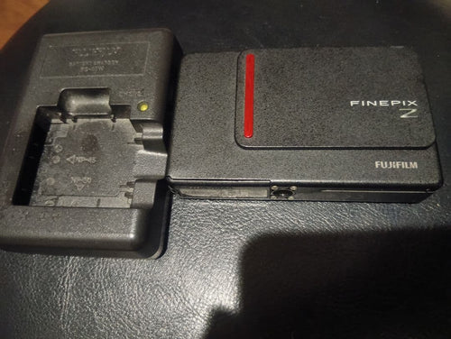 Compact Digital Cameras 300
