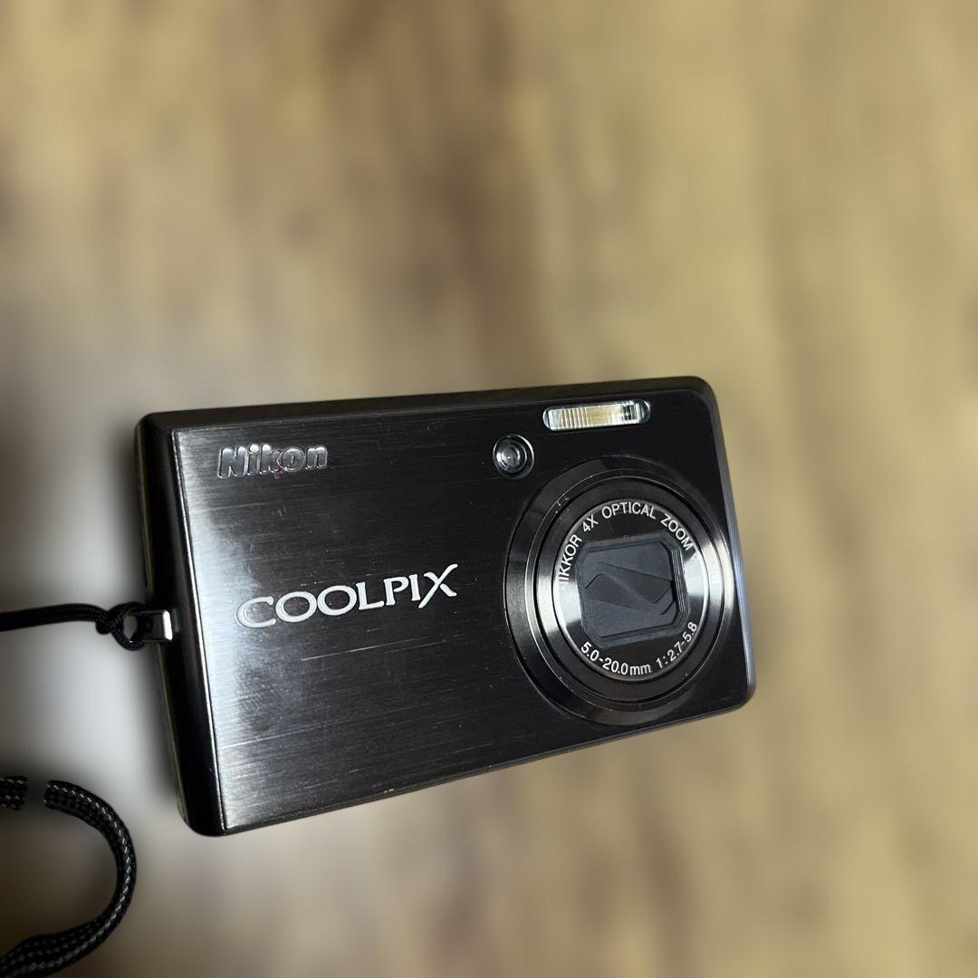 Nikon Compact Digital Cameras Coolpix S600