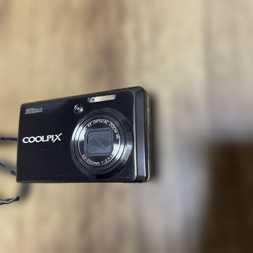 Nikon Compact Digital Cameras Coolpix S600