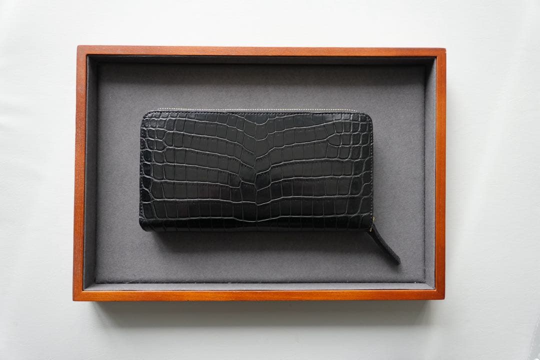 Long Wallets