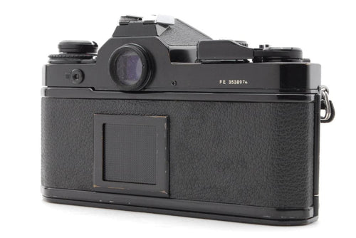 Nikon Slr Cameras (Film) +50Mm