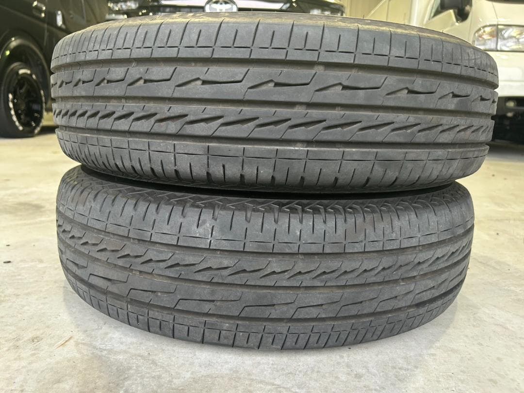 Bridgestone 15 Inches 195/80R15 Alenza Lx100 4
