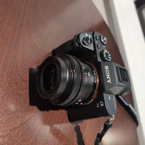 Sony Digital Slr 7 E F1.8 Oss