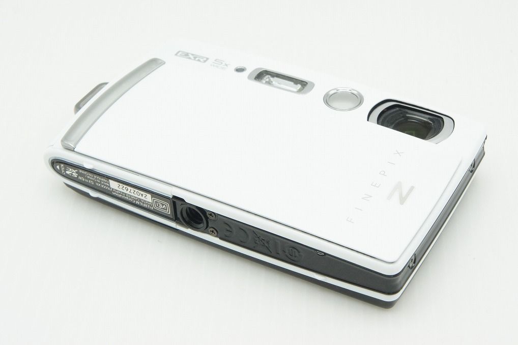 Fujifilm Compact Digital Camera Finepix Z1000Exr 260309C