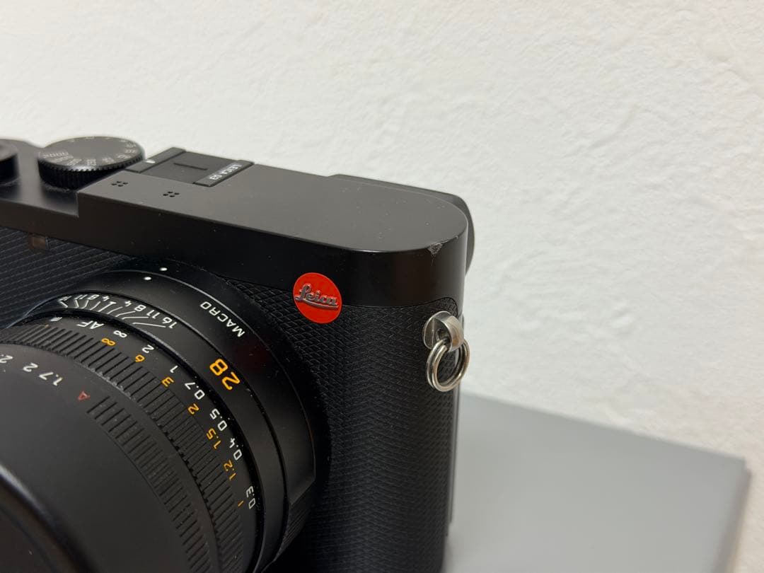 Leica Compact Digital Cameras Q3