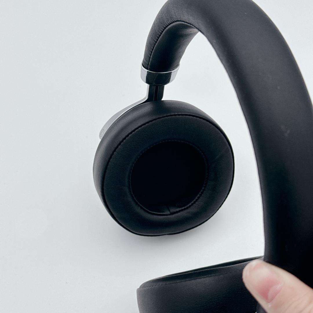 Onkyo Wireless Headphones Aow03 765Pro