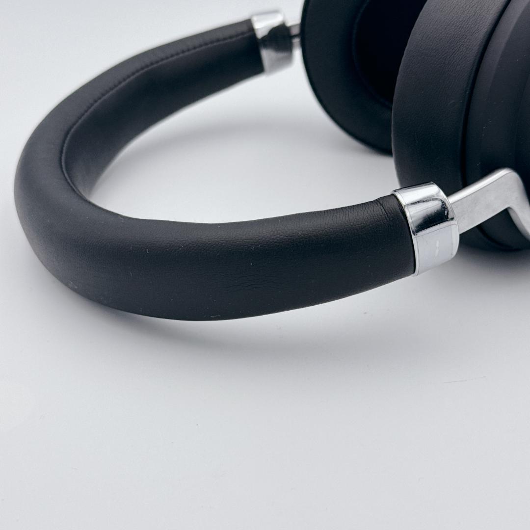 Onkyo Wireless Headphones Aow03 765Pro