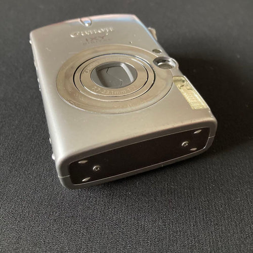 Canon Compact Digital Camera Ixy 600 Ccd