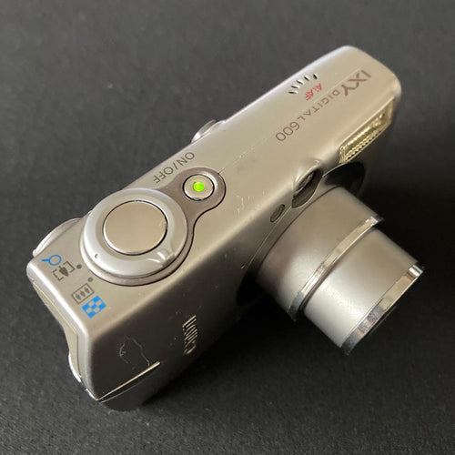 Canon Compact Digital Camera Ixy 600 Ccd