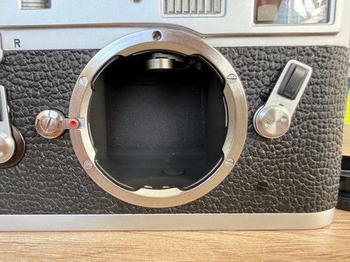 Leica Rangefinder Cameras M4 118