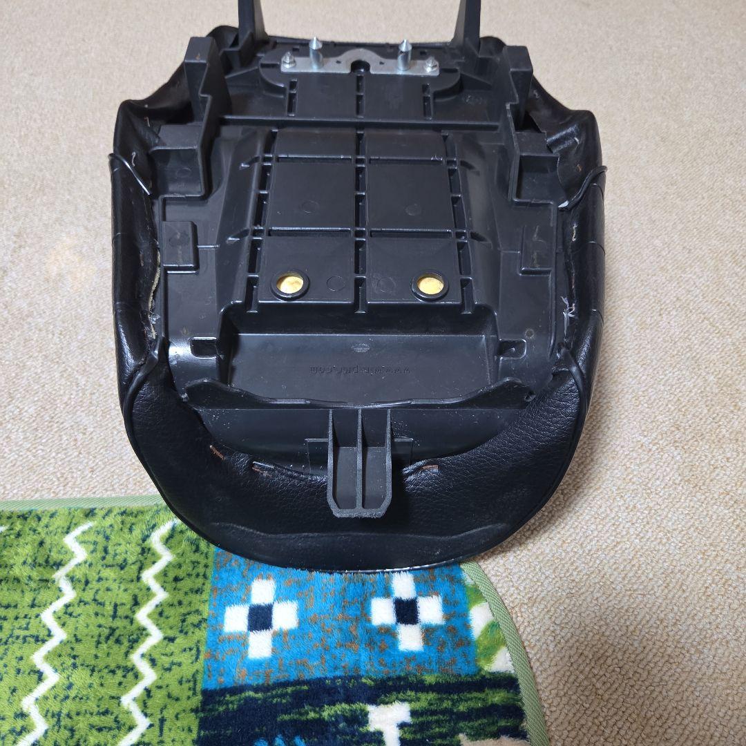 Seats Zrx1200R