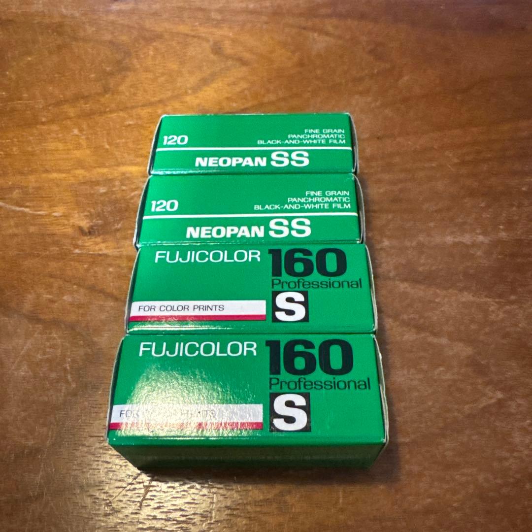 Browny Film 120 Medium Format Ss 160