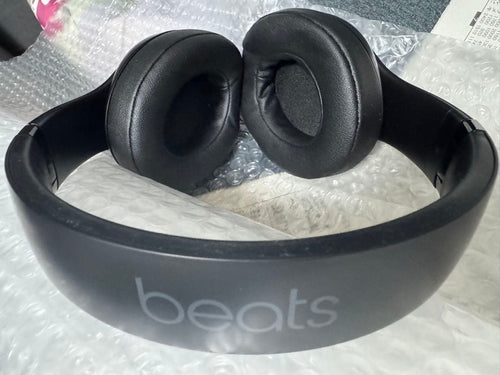 Wireless Headphones )Beats Studio3