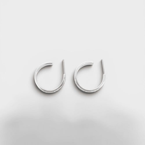 Tiffany Earrings (For Both Ears) 7 5 10 925