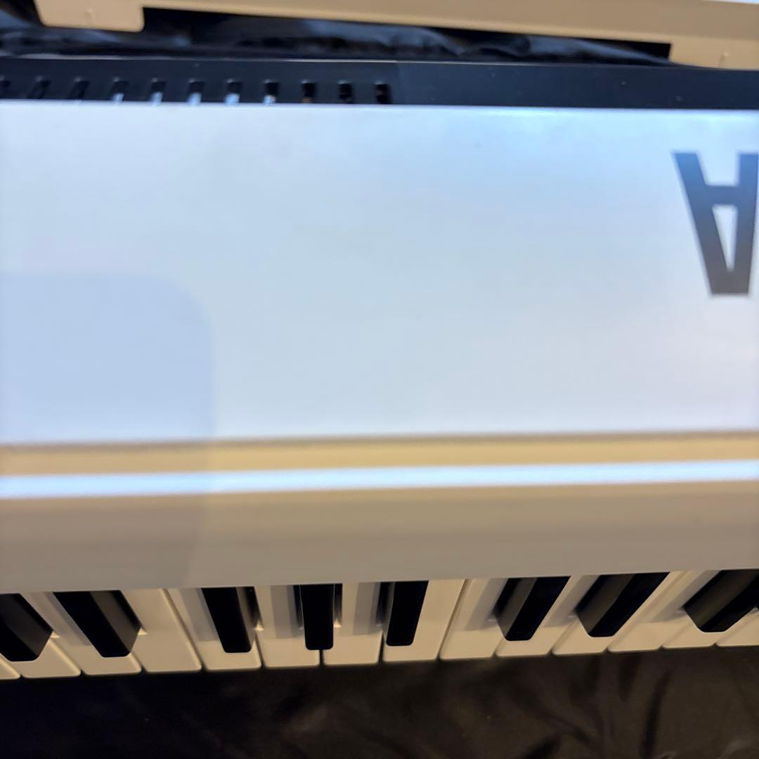 Yamaha Keyboard Electronic Piano Piaggero Np-32