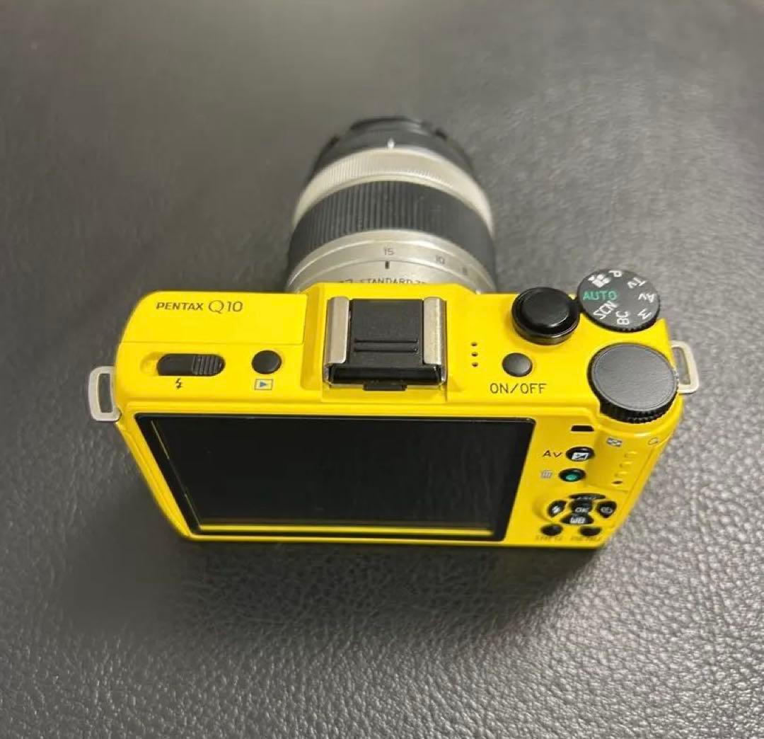 Slr Camera (Film) Pentax Q10
