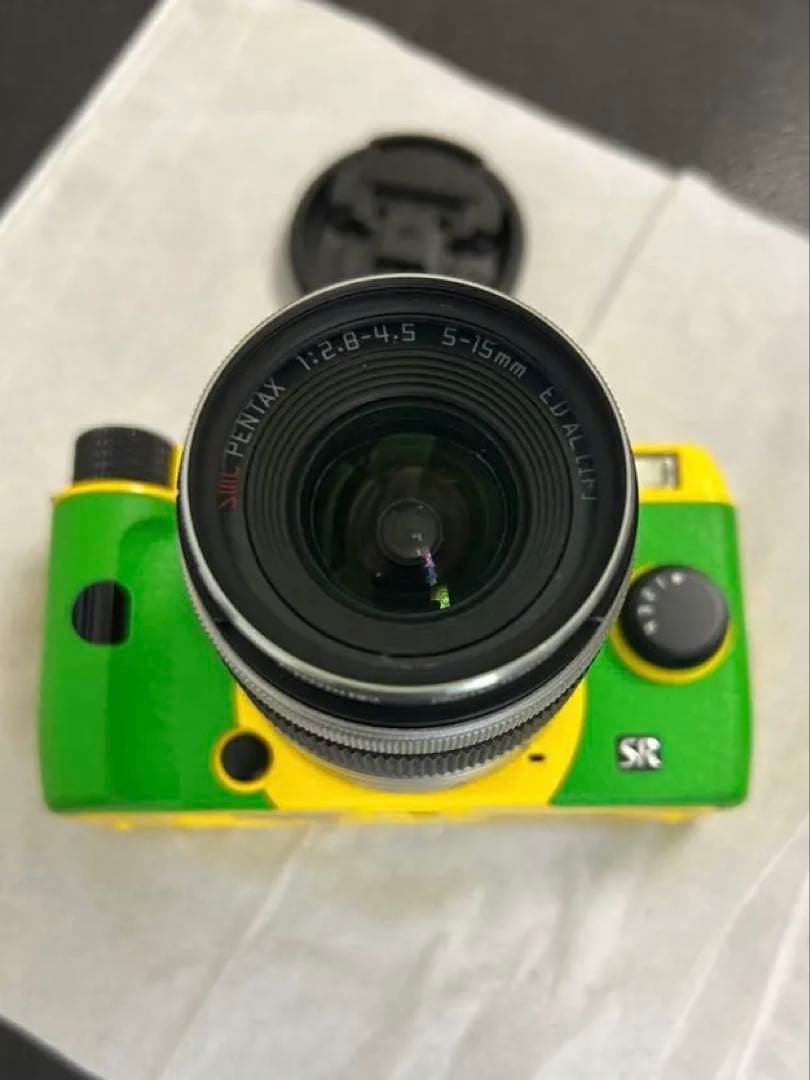 Slr Camera (Film) Pentax Q10