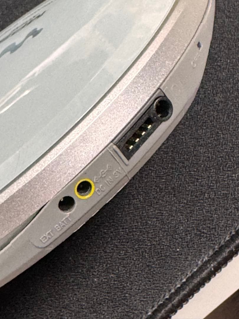 Sony Portable Cd Player Mp3 Atrac D-Ne730