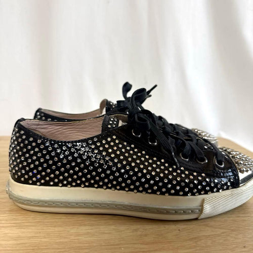Miu Sneakers