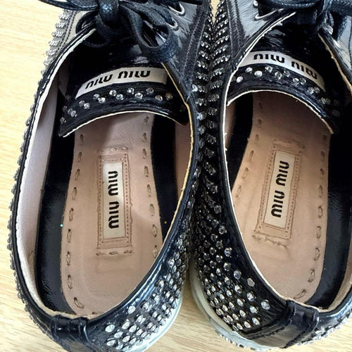 Miu Sneakers