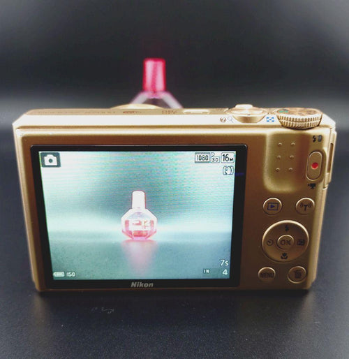 Compact Digital Cameras Nikon Coolpix S7000