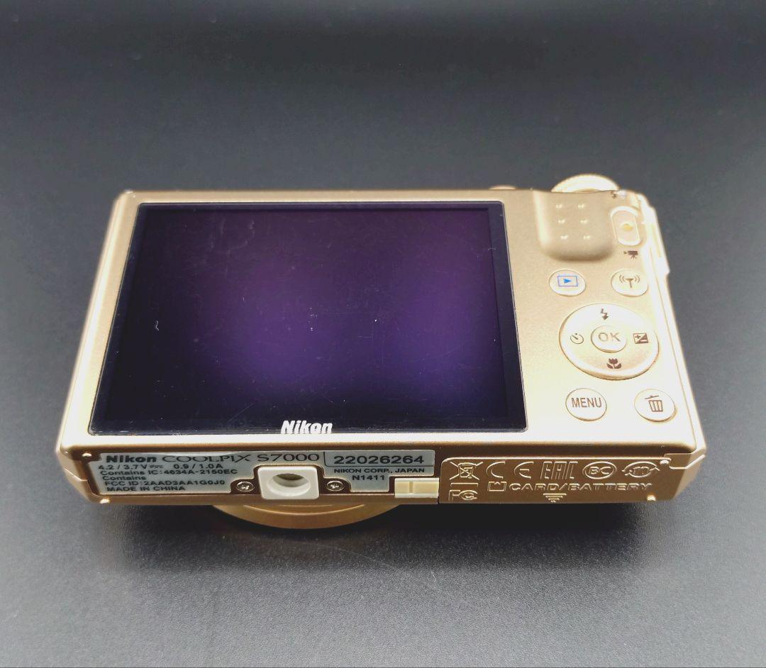 Compact Digital Cameras Nikon Coolpix S7000