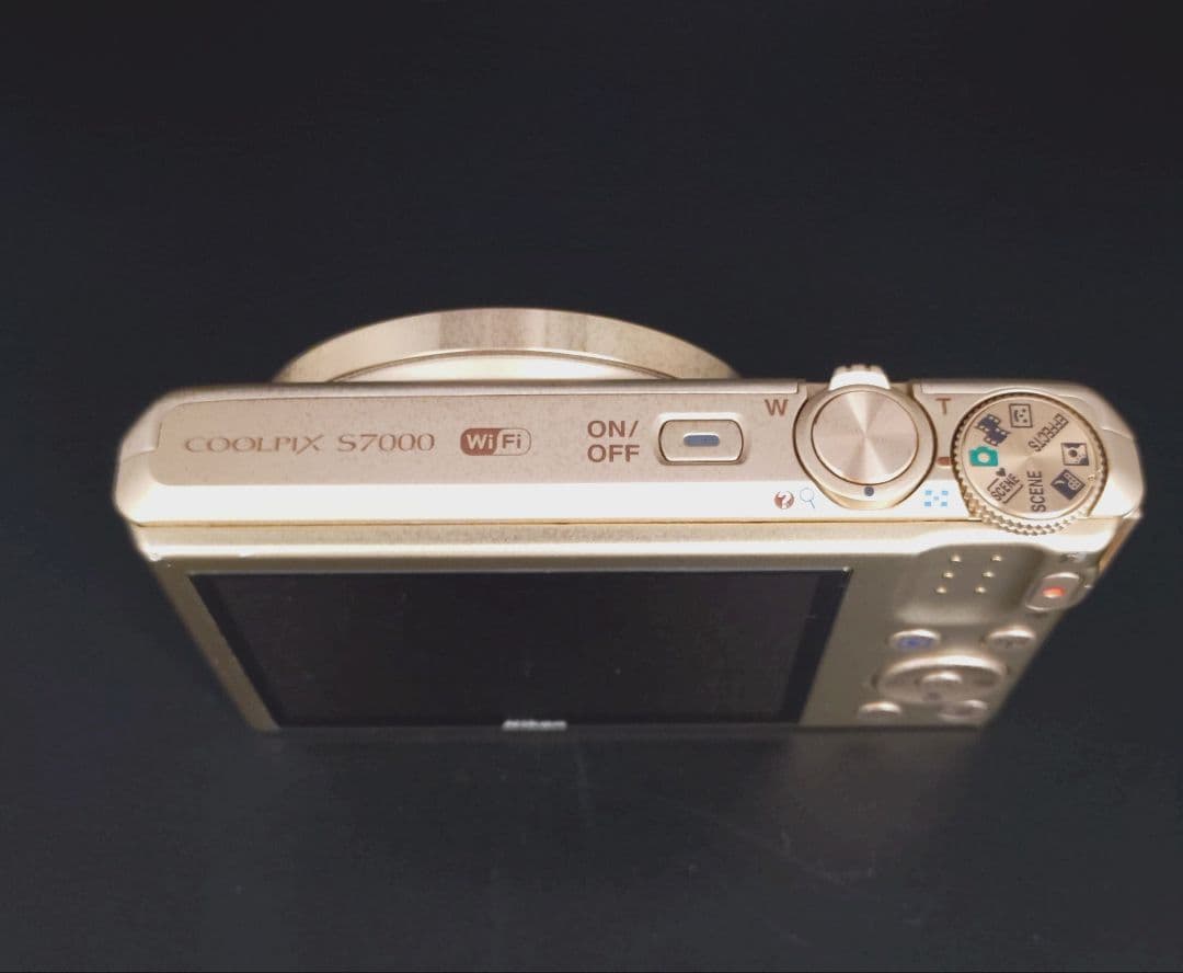 Compact Digital Cameras Nikon Coolpix S7000