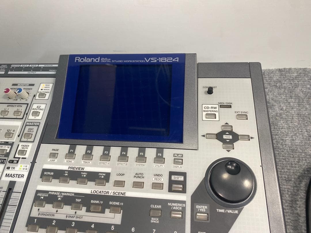 Multi -Track Recorder Roland Vs-1824Cd Mtr