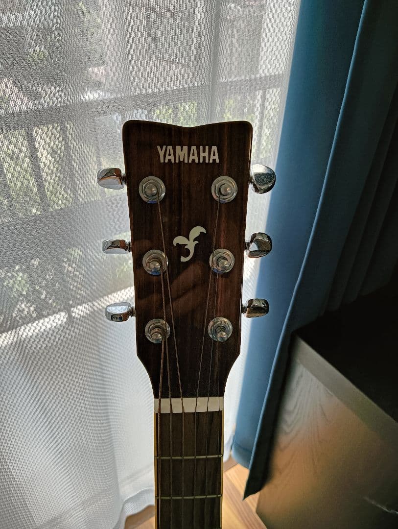 Yamaha Acoustic Guitars Fg720S