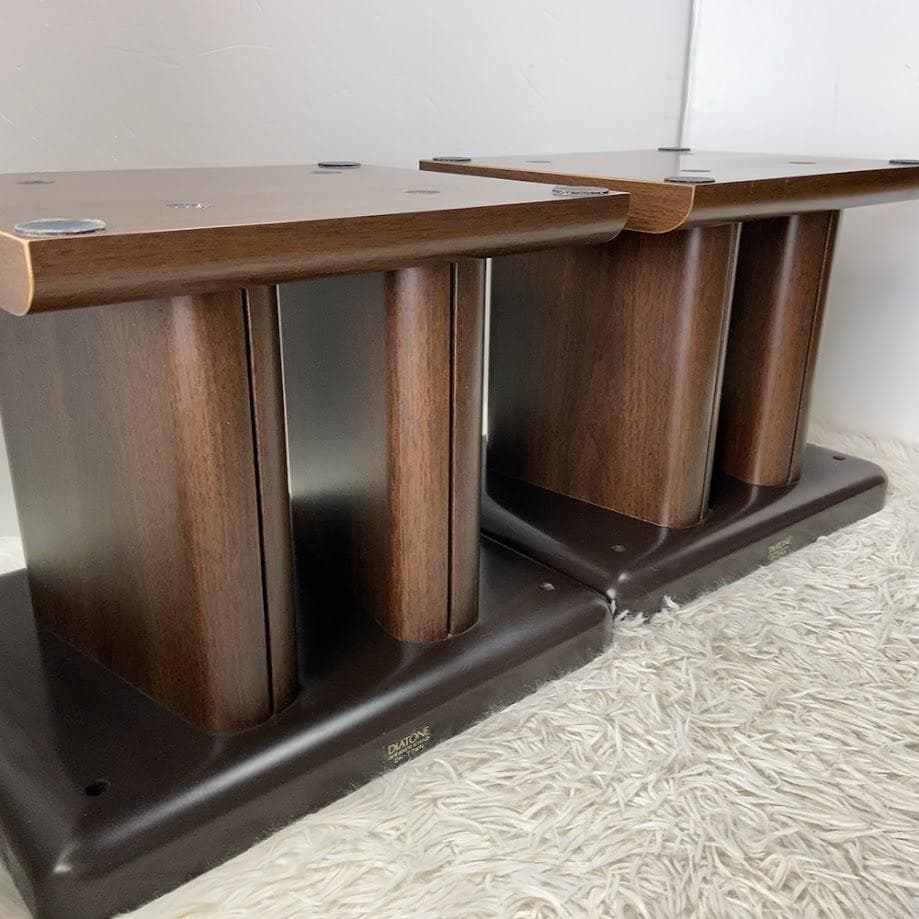 Speaker Stand Diatone Dk-77Wn