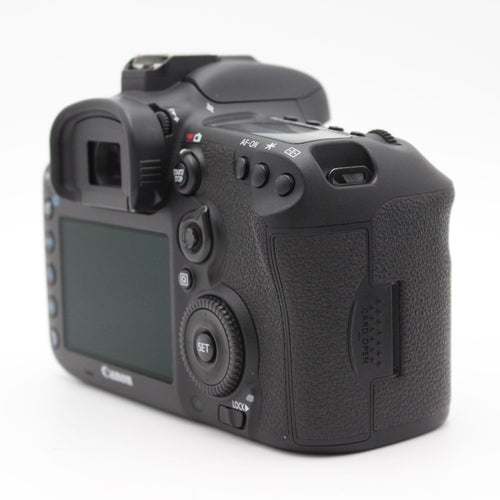 Canon Digital Slr Eos 7D Mark Ii Ef24-70L Is Usm 12906