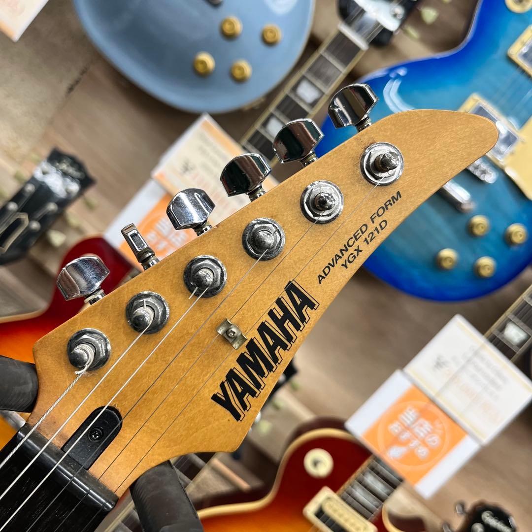 Yamaha Electric Guitar 11834 Ygx121D