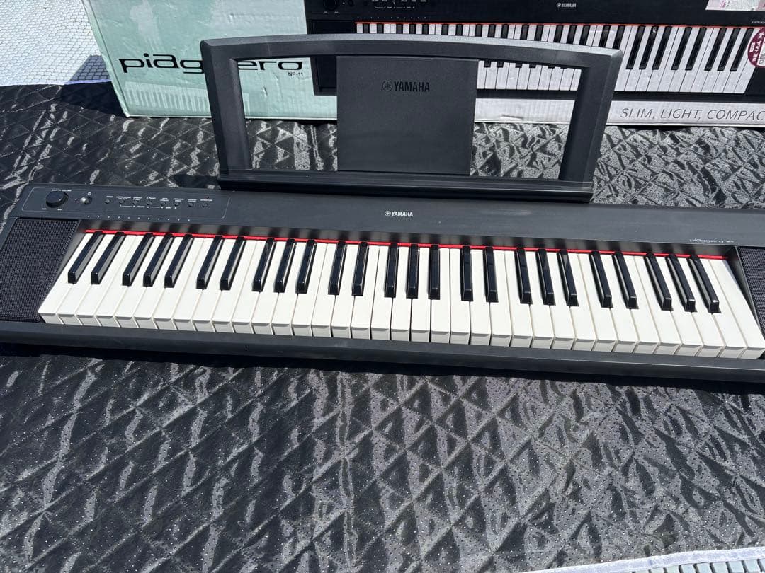 Yamaha Keyboard Electronic Piano Piaggero 42.000