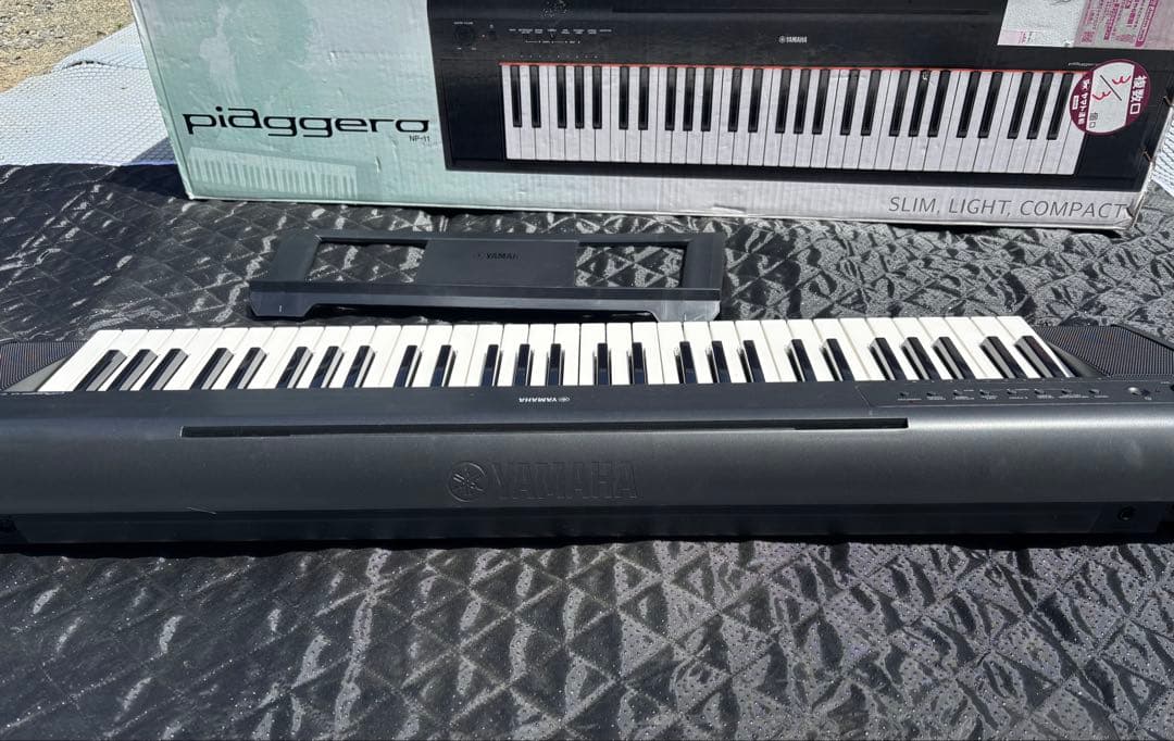 Yamaha Keyboard Electronic Piano Piaggero 42.000