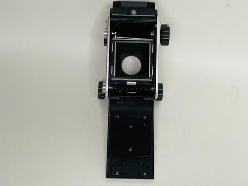 Mamiya Twin-Lens Reflex Cameras C220 Sekor F6.3
