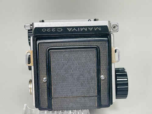 Mamiya Twin-Lens Reflex Cameras C220 Sekor F6.3