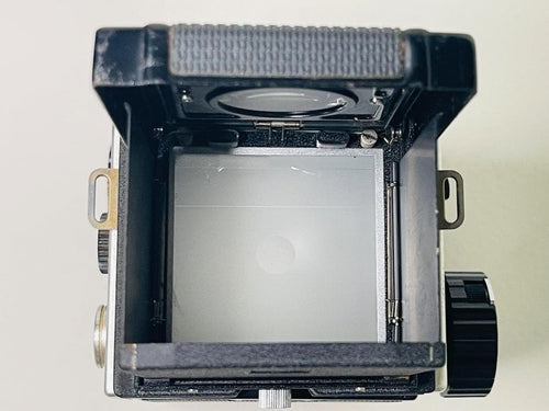 Mamiya Twin-Lens Reflex Cameras C220 Sekor F6.3