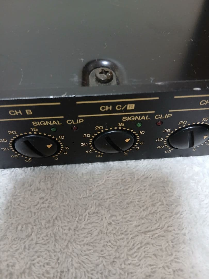 Yamaha Power Amplifiers P4050